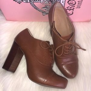 Crown Vintage leather lace up shoes